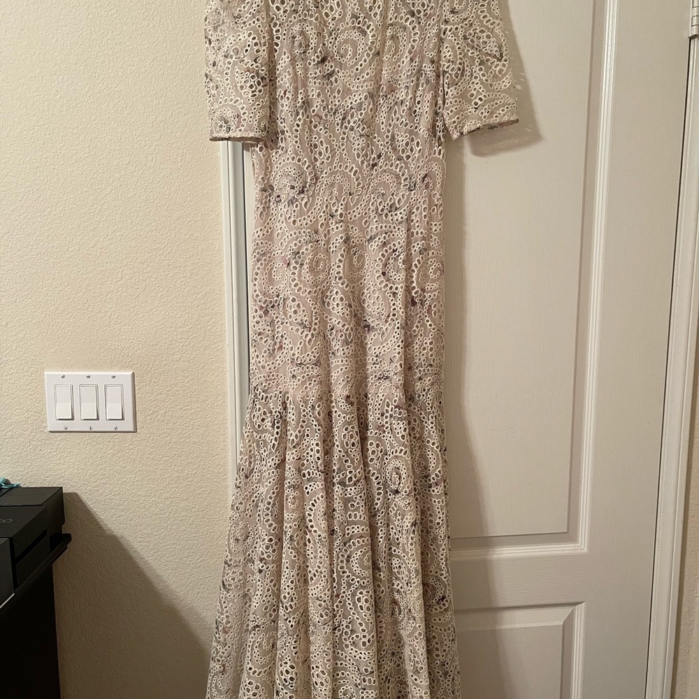 Beautiful Eyelet Dress by Veronica Beard!